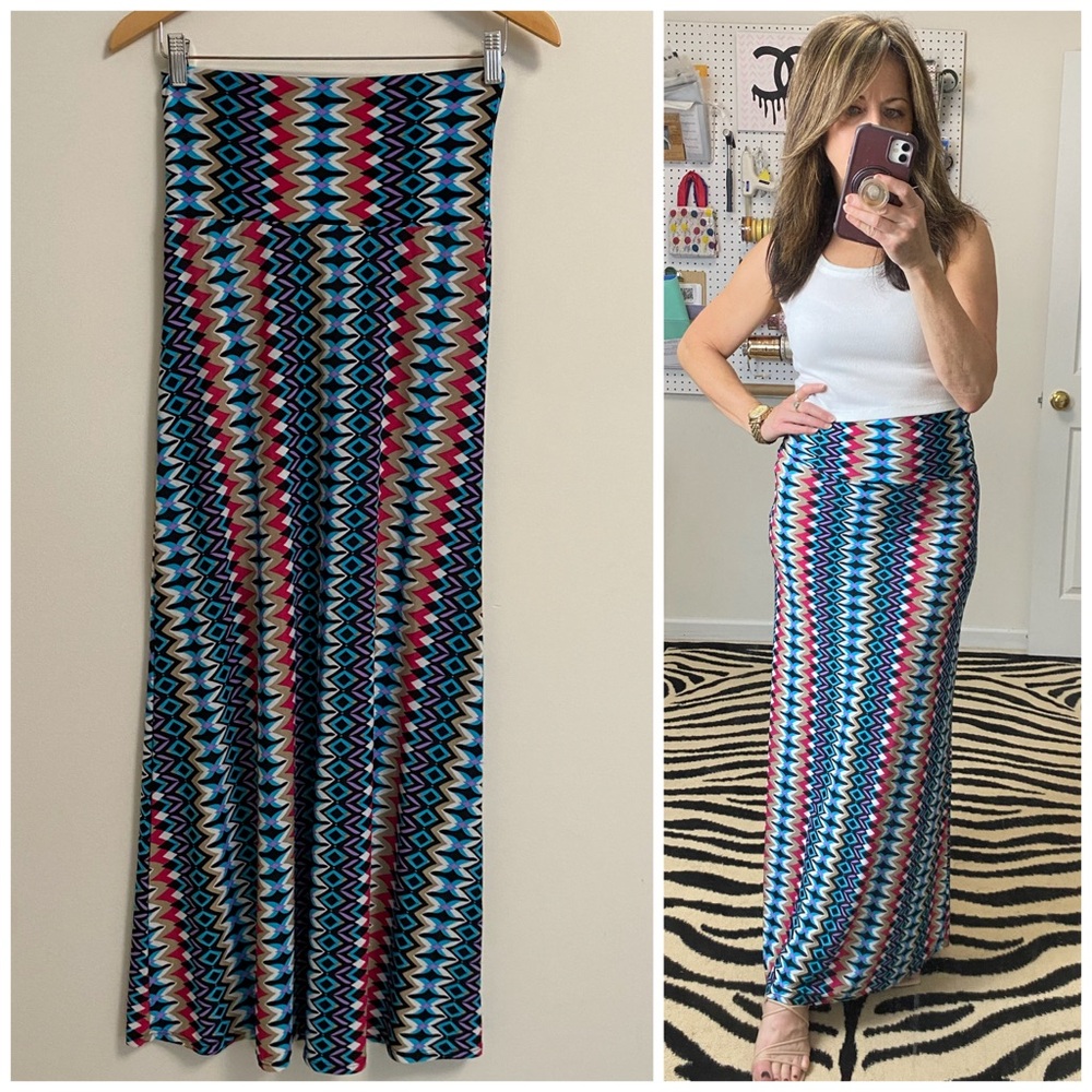 Azules Chevron-Print Maxi Skirt in Blue, Pink, Black, Purple & Tan SMALL